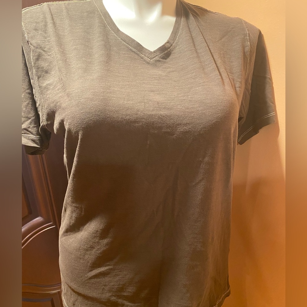 Michael Brandon 2-Shirt Bundle – Blue & Brown, Large